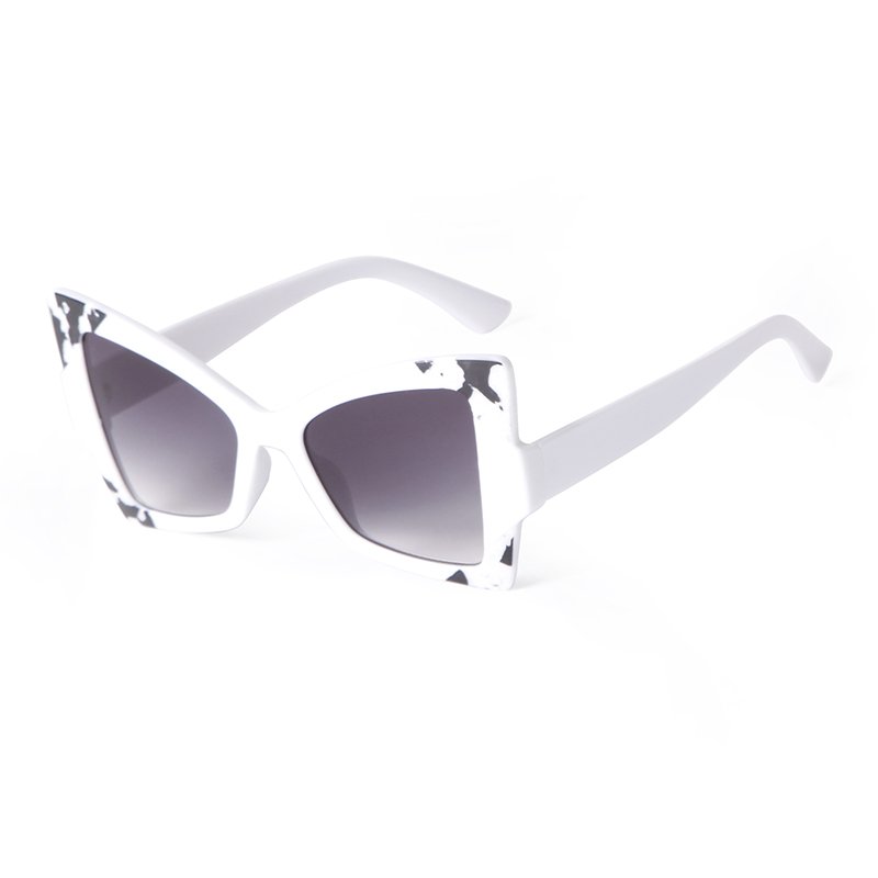 Wholesale Ladies cat eye luxury Sunglasses personality Irregular butterfly shaped Eyewear Party decoration Glasses