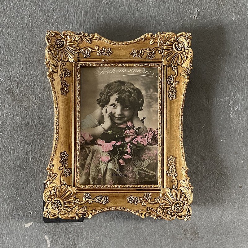 European Style Gold Distressed Wedding Photo Frame Creative French Children's Resin Photo Frame Durable Metal Silver Material