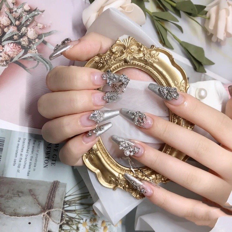 Relief Home Decor Photography Props Mini Ornament Manicure Earrings Jewelry Decoration Background Retro Photo Frames Nail Tools