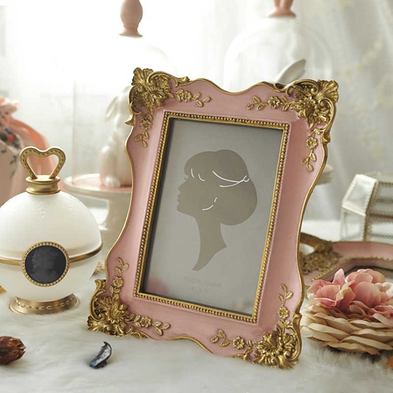 Embossed photo frame creative table home decoration European classical painted resin photo frame