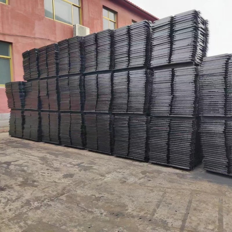 Industrial Square Ductile Cast Iron Manhole Cover and Drain Grating Steel round Pattern Manhole Cover and Drain Grating