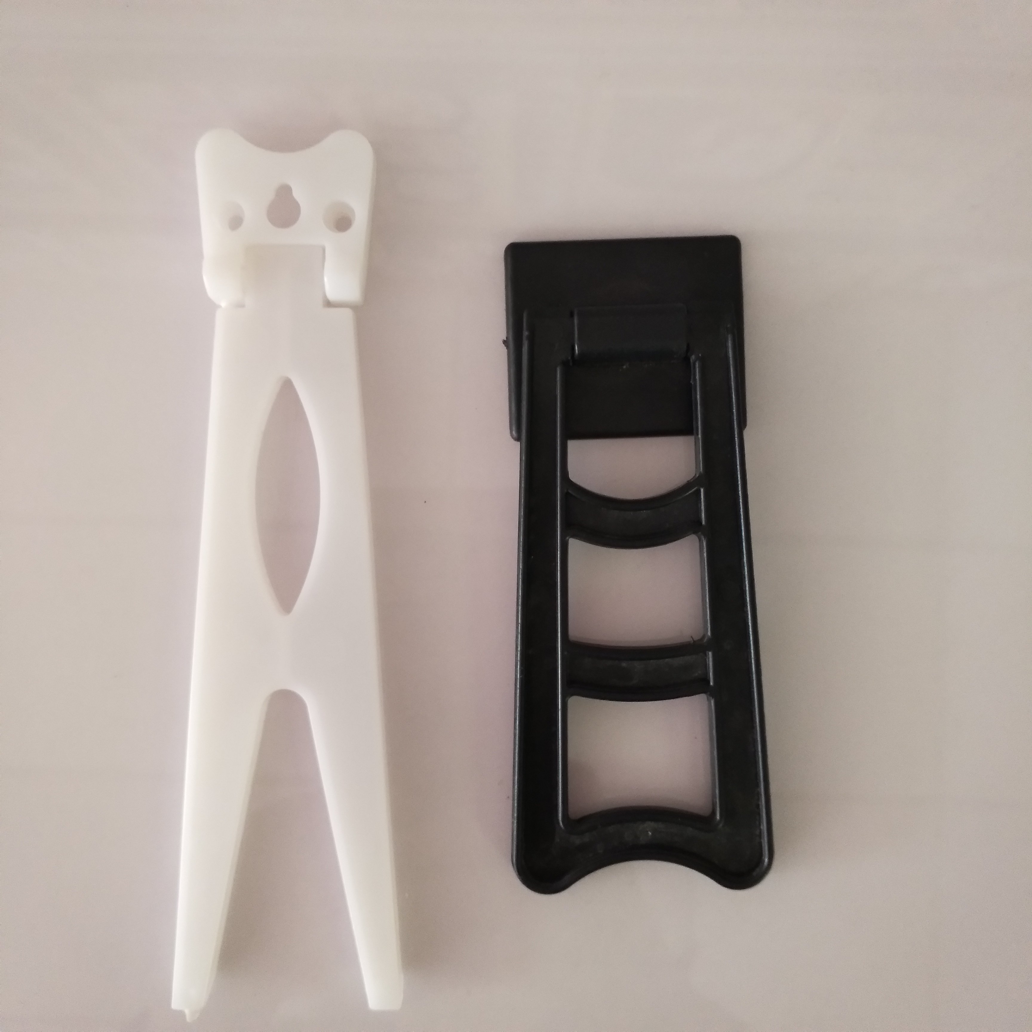 PVC material art photo frame easel backs standing backboard bracket