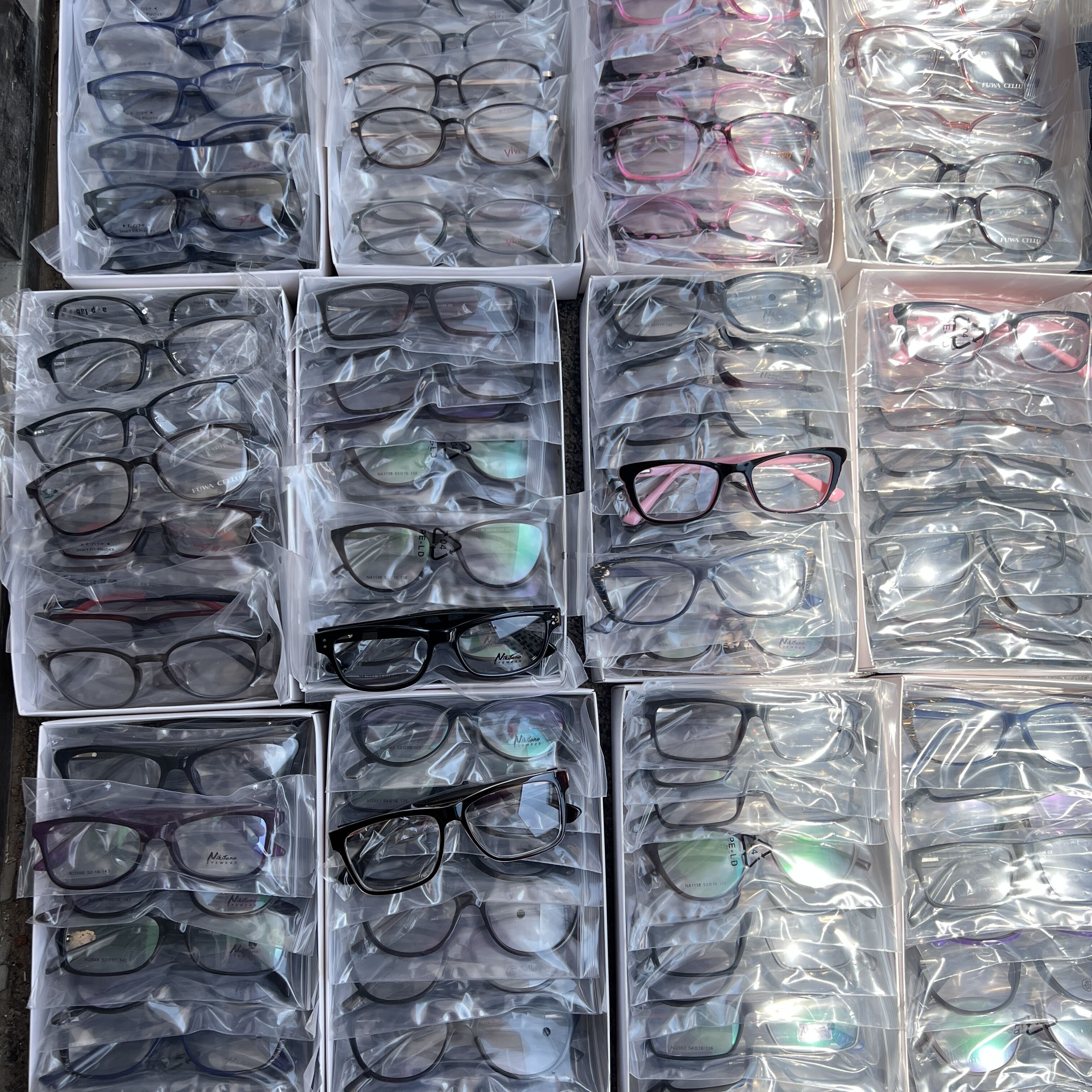 China Factory Men Glasses Stock Clearance CP TR Frames Square Round Optical Frames