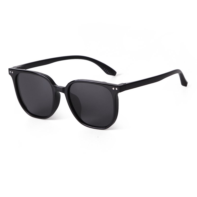 Retro square frame Polarized Sunglasses personality fashionable Sun glasses for men womens Custom designs Sunglasses
