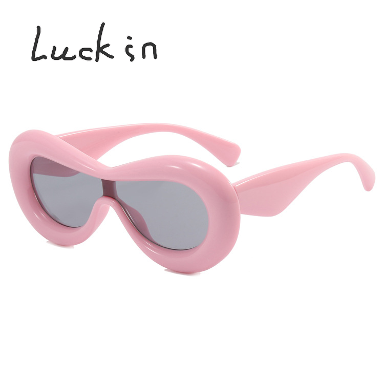 Sunglasses 2024 Super hot Cat Eye Hip Hop Women Men Fashionable High Quality Chunky Trendy Eye wear Frame Glass Featuring Lens