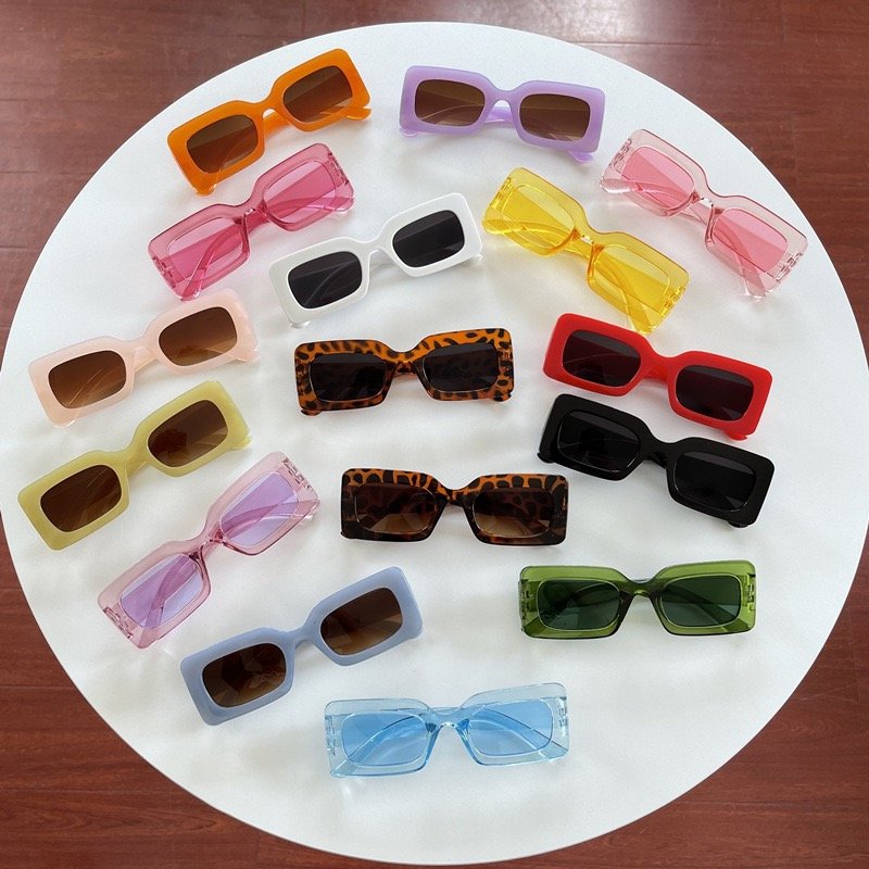 Custom Private Logo Shades Wide Frame Sun Glasses Wholesale High Quality Rectangle Fashion Vintage Women Sunglasses 2023