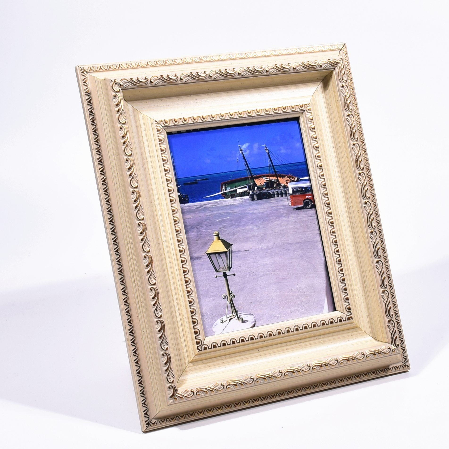 European style solid color Gold embellishments customized size display picture frames