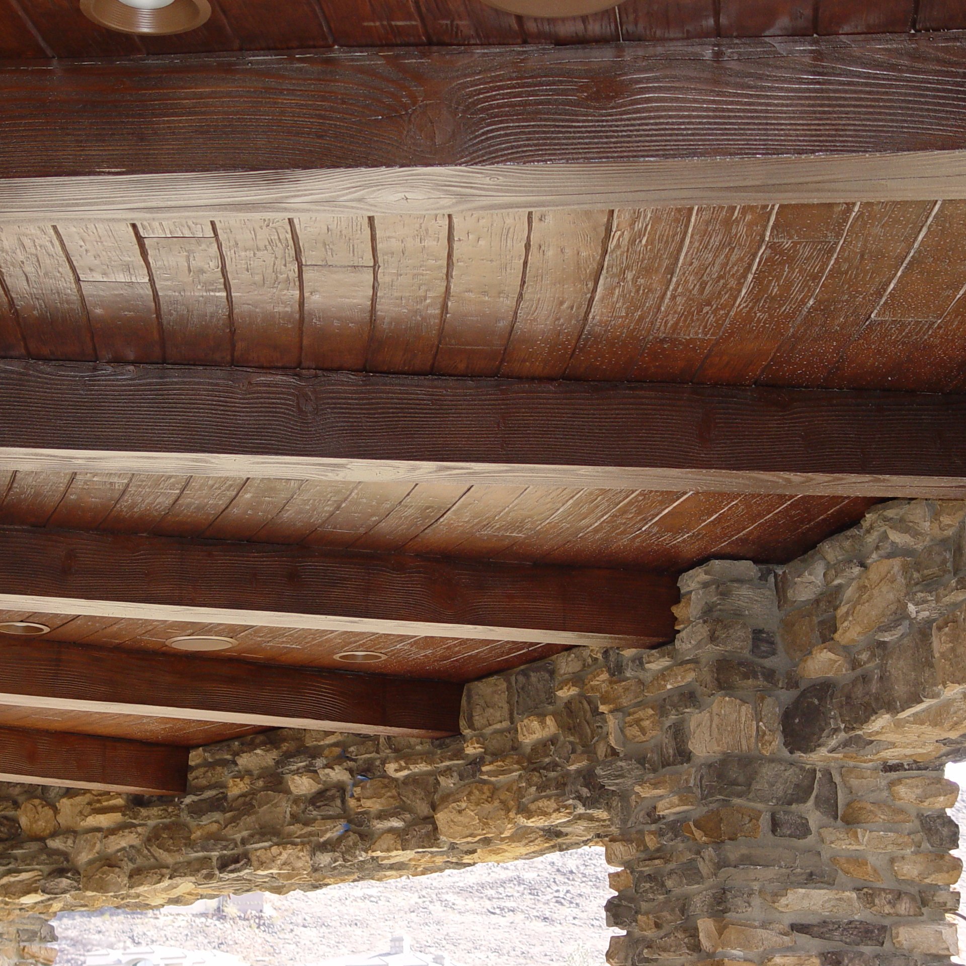 China Suppliers PU Polyurethane Faux Wood beam Ceiling Beams Timber Wood for Frame Moulding Wood