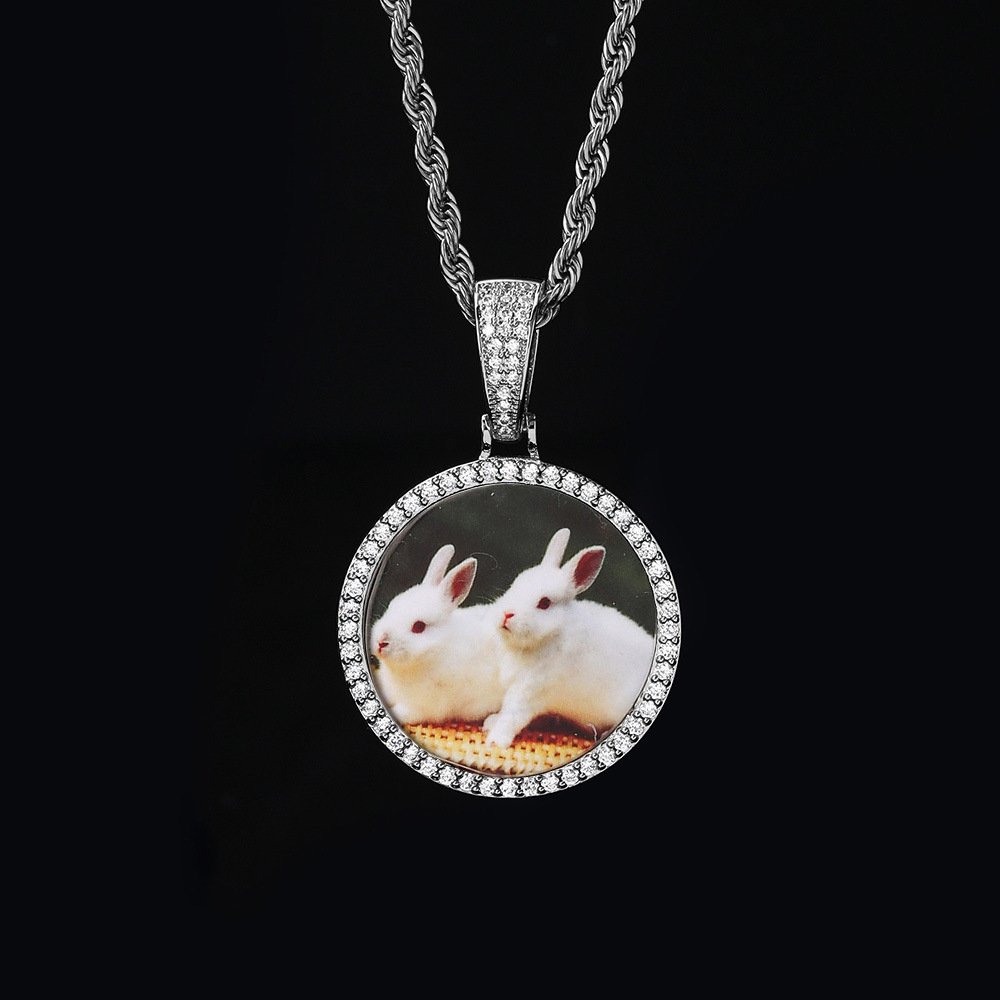 IN Stock Wholesale 18K Gold Plated Iced Out Zircon Diamond Custom Photo Frame Pendant Necklace Custom Photo Pendant