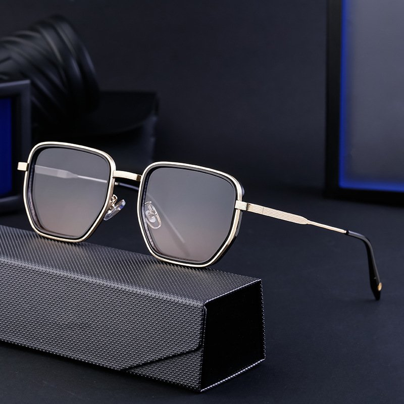 2024 New Fashion Square Sunglasses For Male Female Outdoor Sunglasses Personalized Trendy Metal Frame Sunglasses