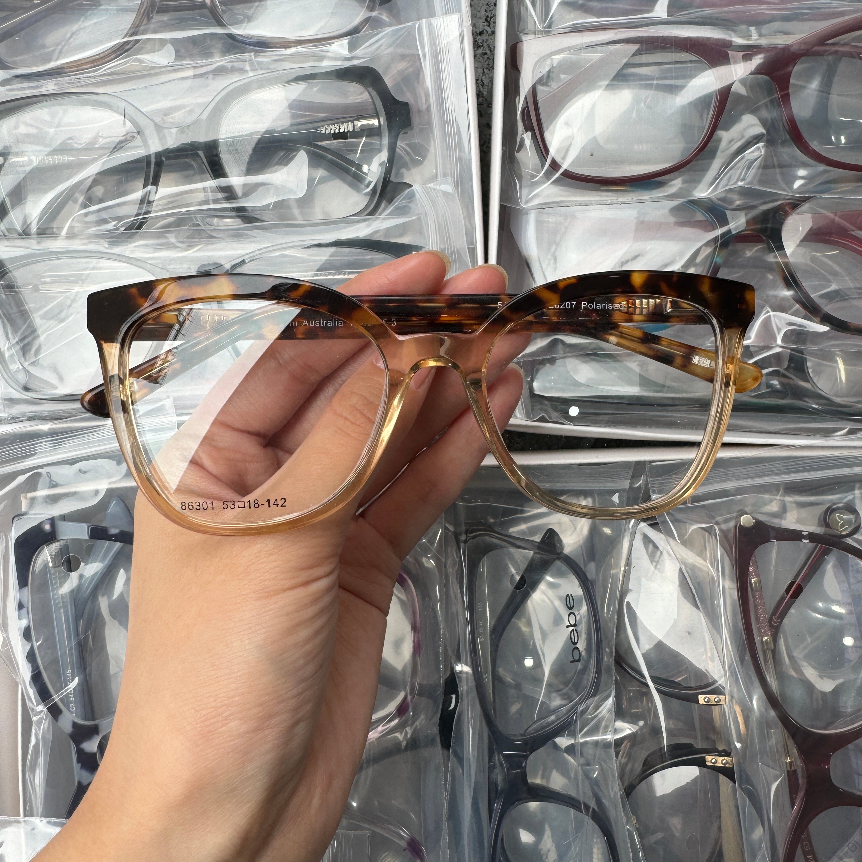 Hundreds Models Clearance Budget Acetate Glasses Acetate Optical Frames for Women Men