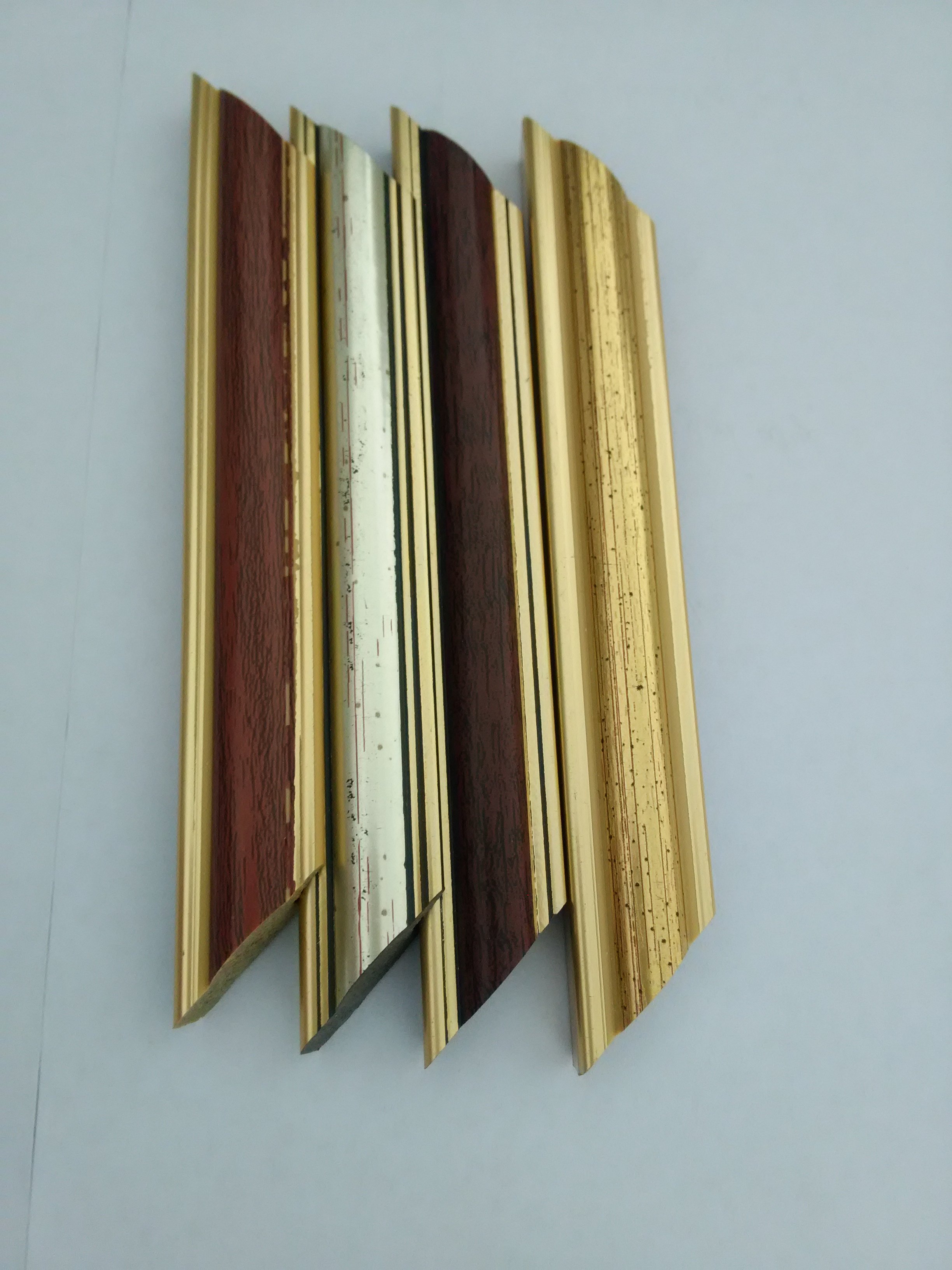 Wholesale cheap plastic photo frame picture frame PS moulding plastic strip art frame profile