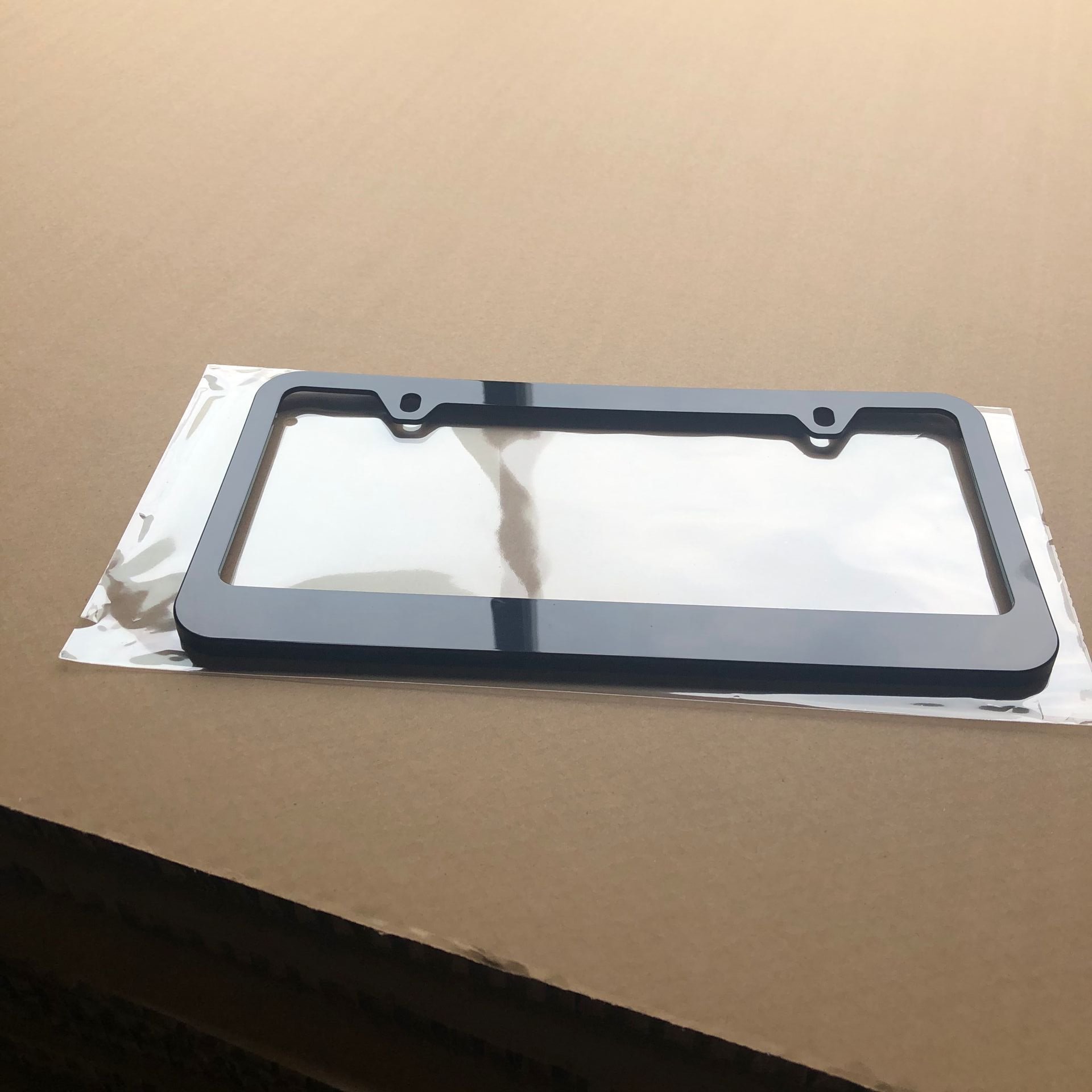USA new design white car license plate frame