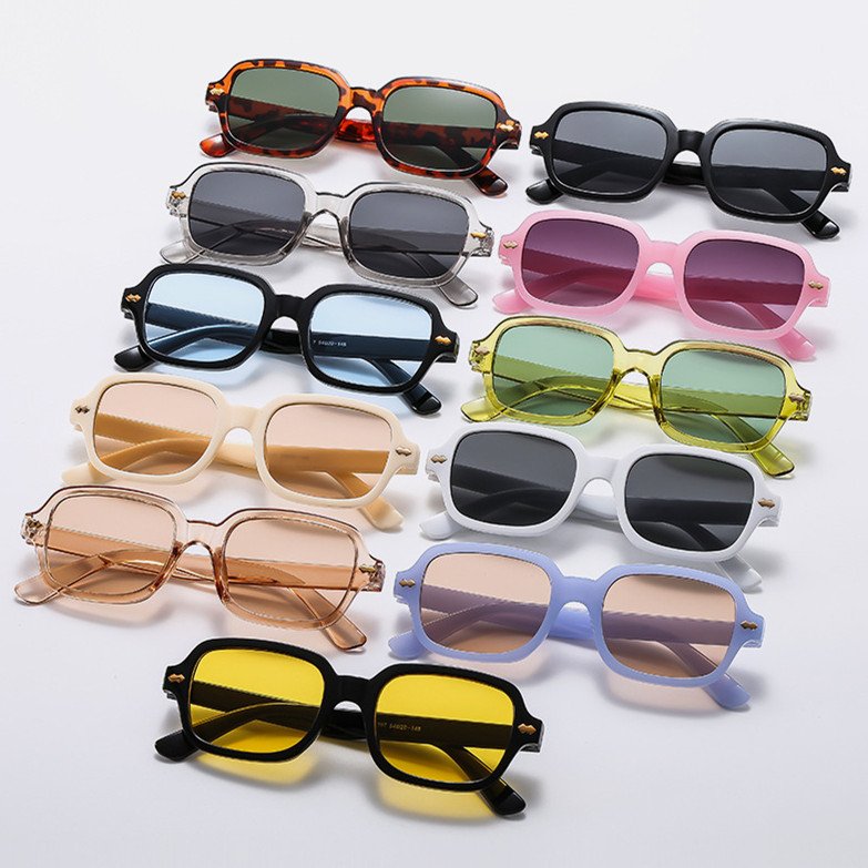 New styles hot sale rectangle plastic frame classic fashion sun glasses yellow lens designer wholesale sunglasses for women men