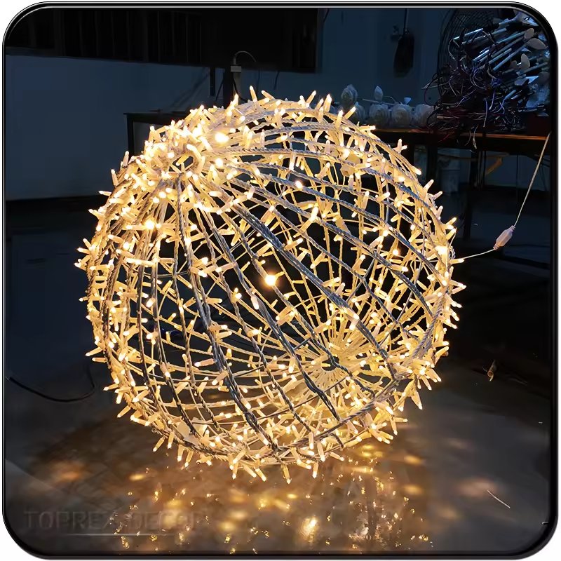 Custom Holiday Decoration Foldable 30cm 60cm 90cm 3D LED New Year Tree Motif Christmas Iron Ball Shape Light