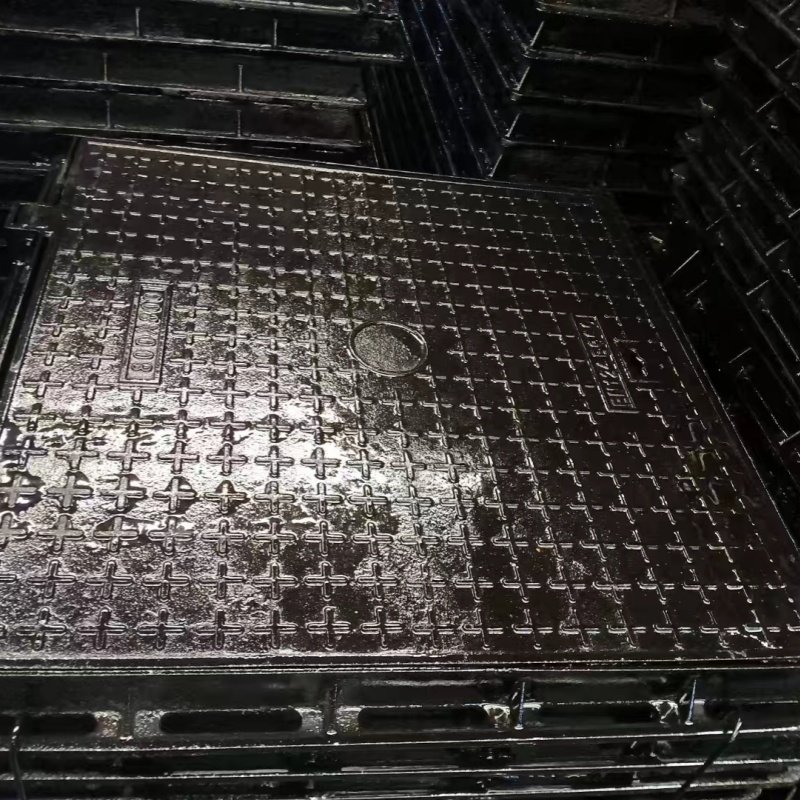 China Ductile Iron Cast Manhole Cover Telecom Square Manhole Cover for Construction round Pattern
