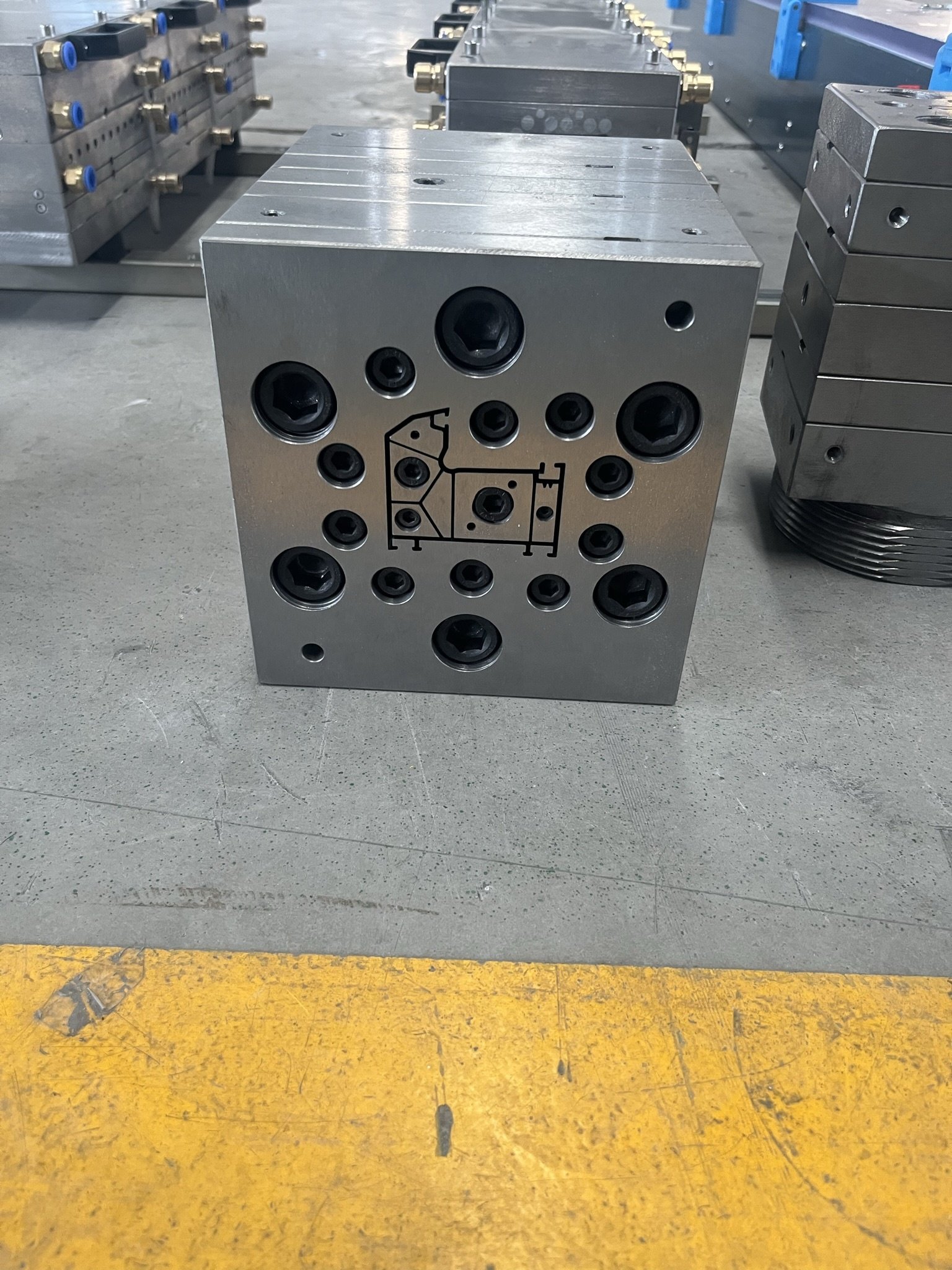 PVC UPVC Profile Extruder Machine Extrusion Line Tooling Mould Mold Template