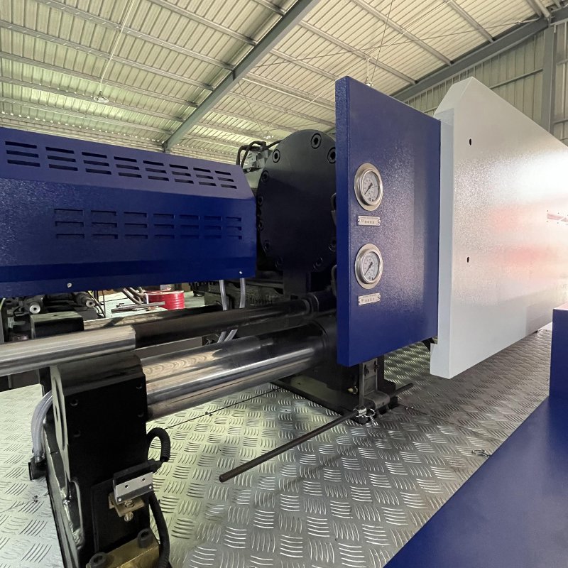 MA530T Horizontal Plastic Molding Machine Plastic License Plate Frame Plastic Cell Phone Case Used Injection Molding Machine