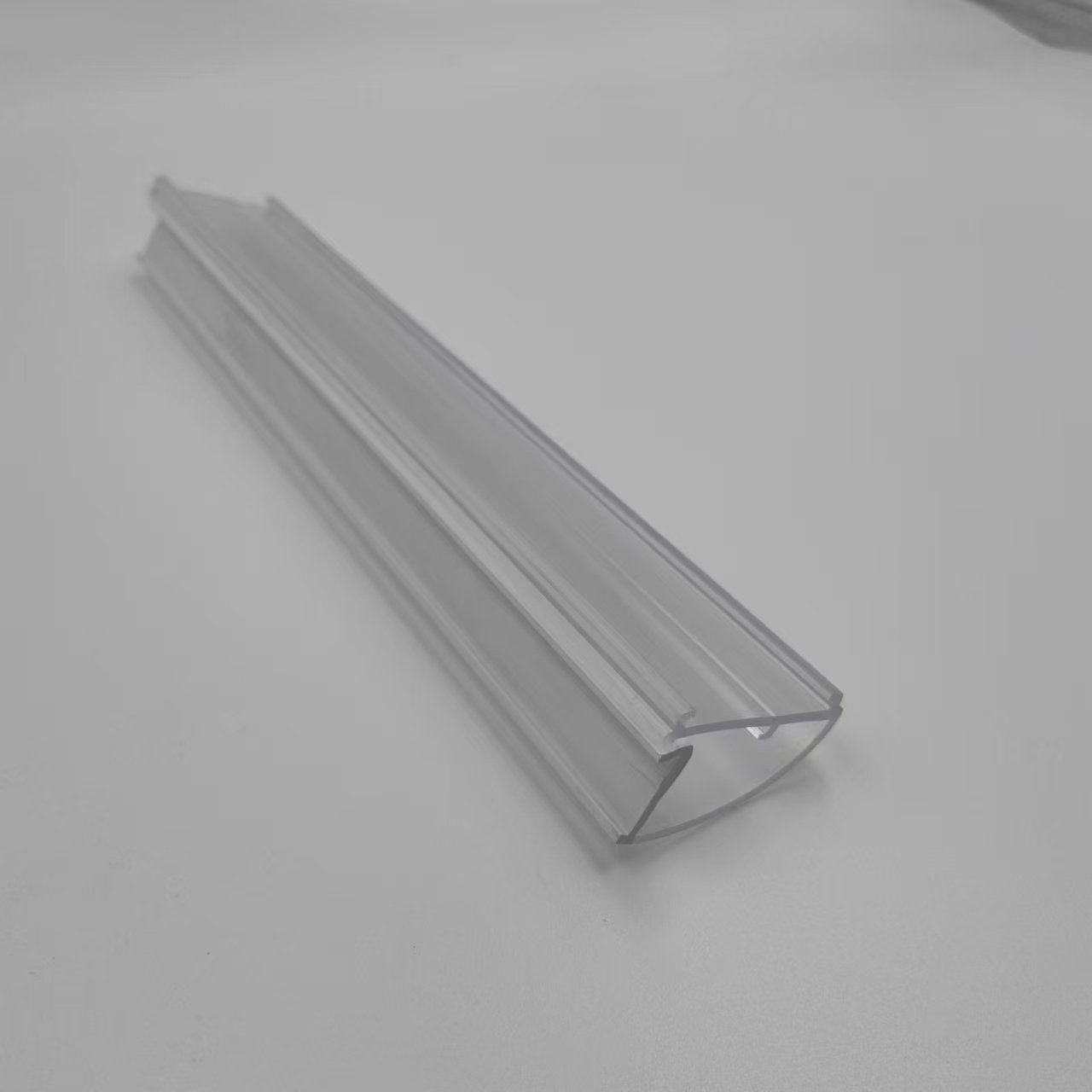 Mould industrial Design U Channel Profile U Bar Custom Plastic Profile Extrusion Tube for Pvc Windows And Doors Plastic Profiles