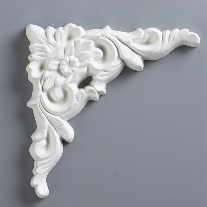 Guangzhou manufacturer primed white wall ornaments hanging decorative frame moulding