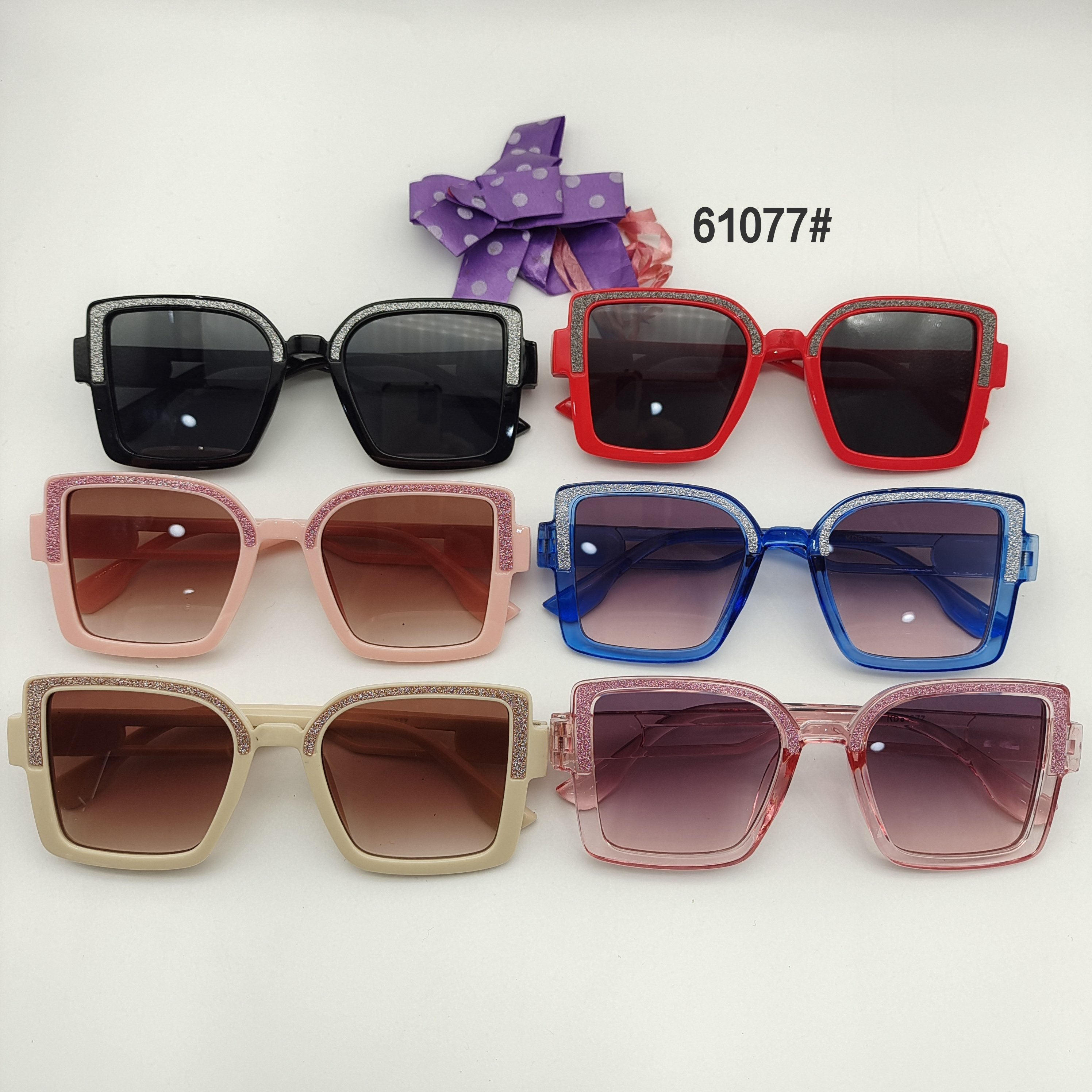 2024 Wholesale Cheap Triangle Butterfly Design Kids Sunglasses Cute Toddler Neon Candy Sunglasses For Baby