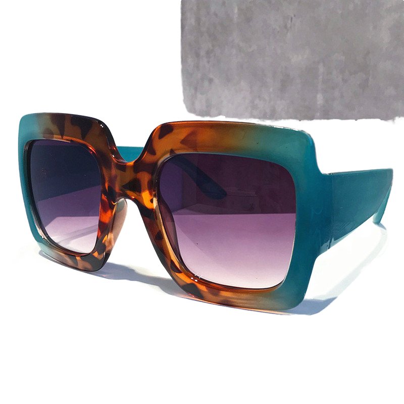 2024 Vintage Patchwork Square Sunglasses for Women Oversized Black PC Frame with Green Pink Gradient Lenses New Fashion Brand