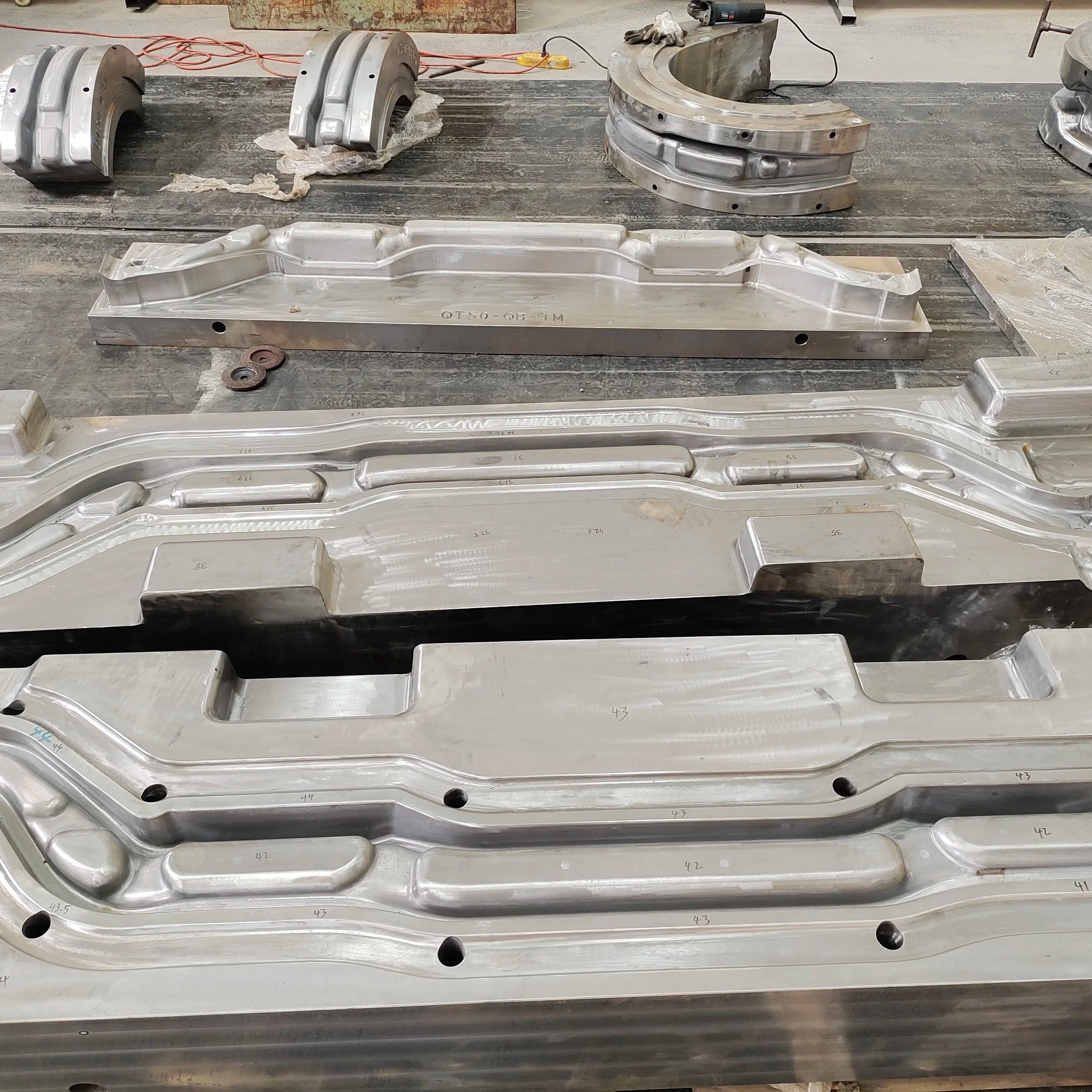 OEM/ODM Insulation Foam Bricks Mould Insulated Form Mould Forging Mold Foaming Machine Aluminium Mould