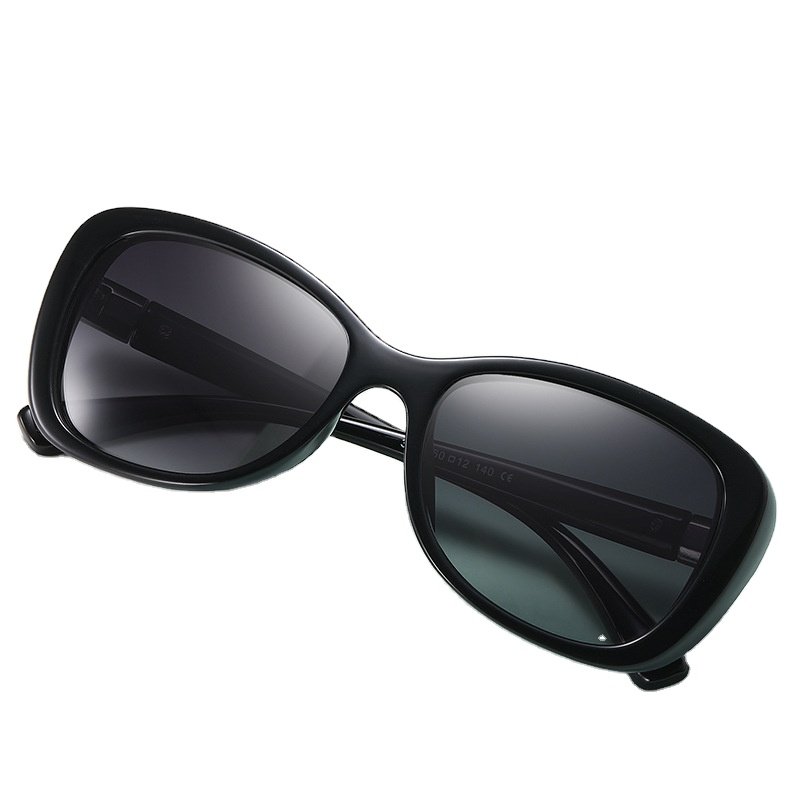 Ladies New Polarized Sun Glasses Women Color Changing Sunglass Fashion Diamond Sunglasses