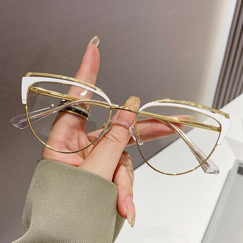 New color-changing anti-blue glasses Metallic color-changing glasses plain cat eye frame fashion color-changing glasses