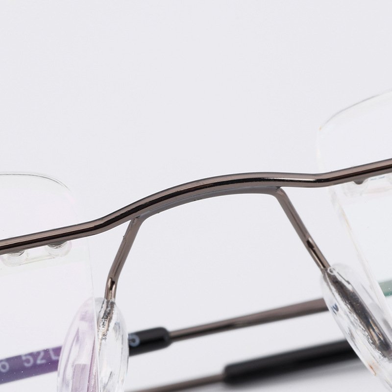2025 New Order Trendy Fashion Optical High Quality Metal Wholesale Thin Optical Eyeglass Frames Rimless Glasses
