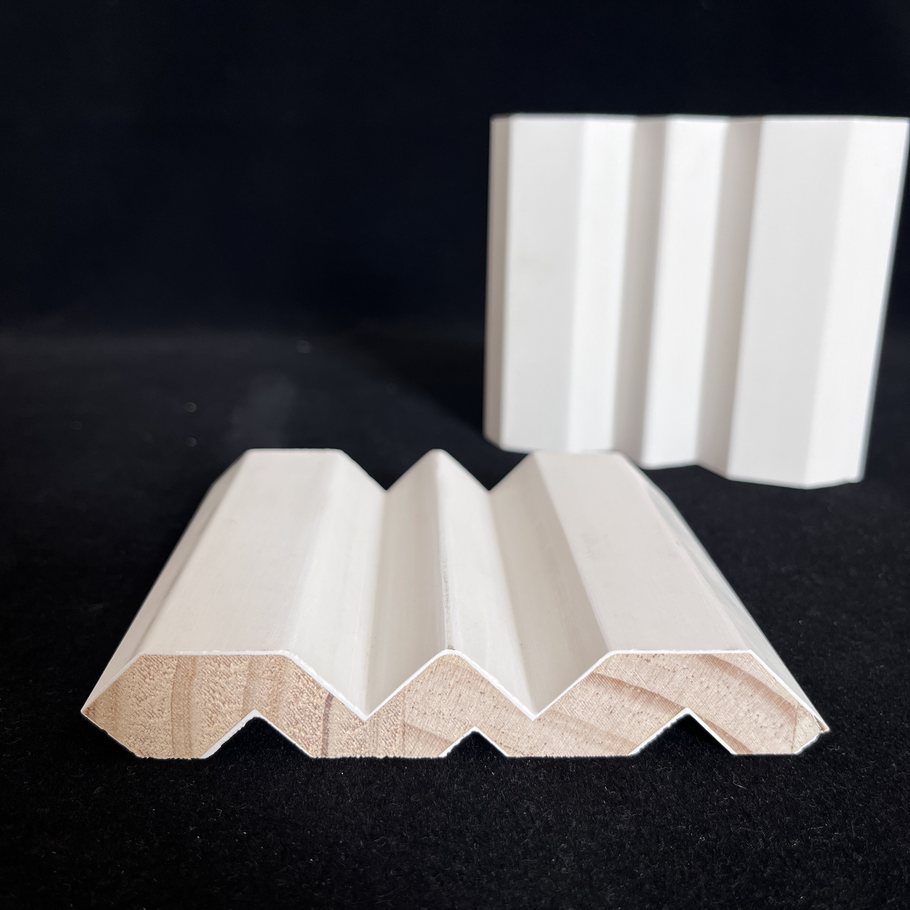 Antique White Decorative Baseboard Wood Ceiling Mouldings Picture Frame Molding Trim for Indoor Decoration
