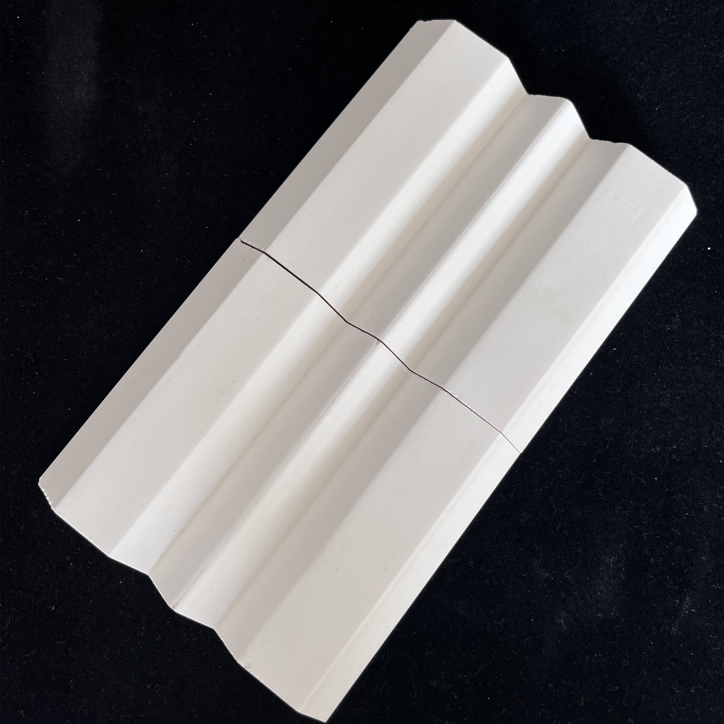 Antique White Decorative Baseboard Wood Ceiling Mouldings Picture Frame Molding Trim for Indoor Decoration