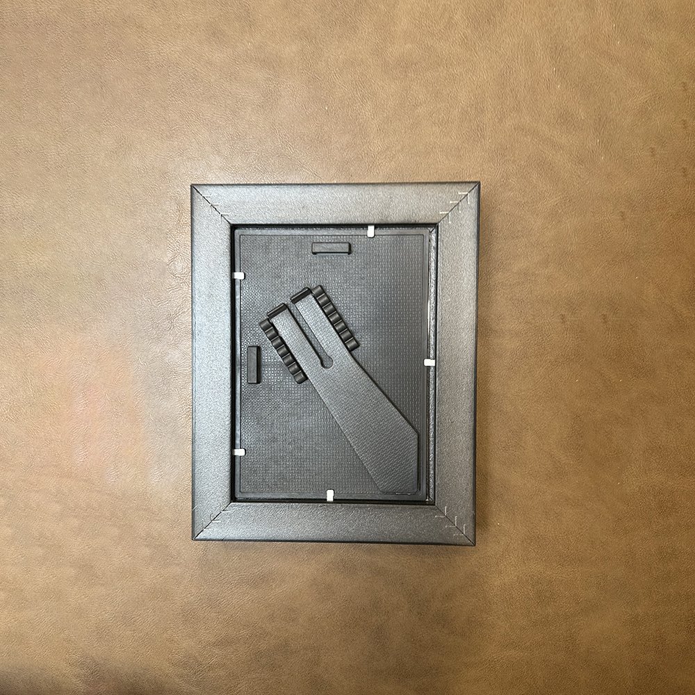 High Quality Customised Picture Frame for Home Decoration Available in Plastic Glass Metal Aluminium Factory Wholesale Prices