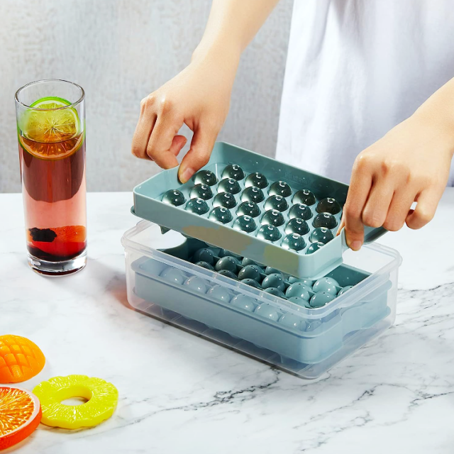 DLI077 factory wholesale household 32 frames small round ice hockey ice ball plastic mold with storage box