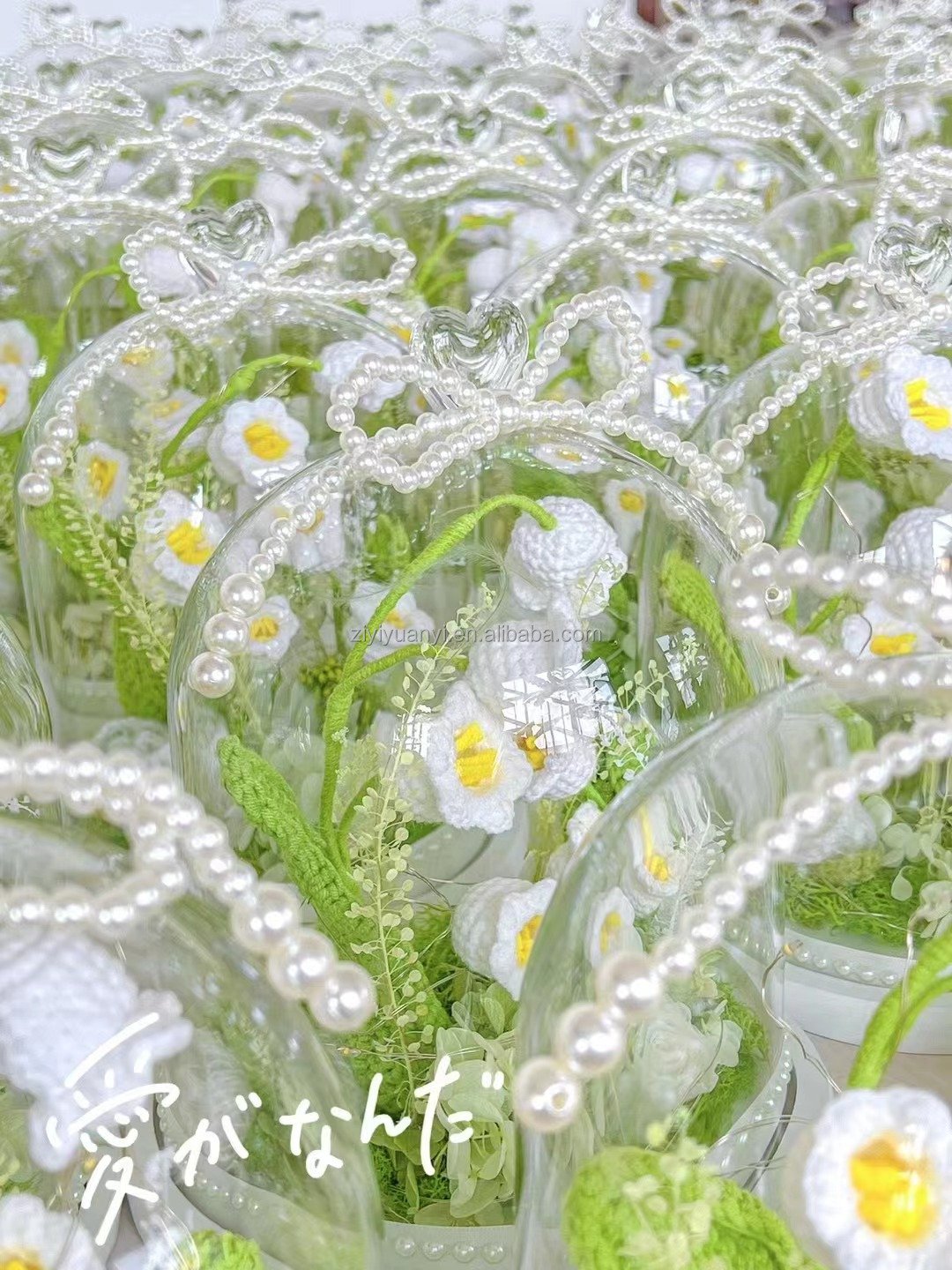 Wholesale Handmade Eternal flower glass Gift Box eternal rose preserved flower