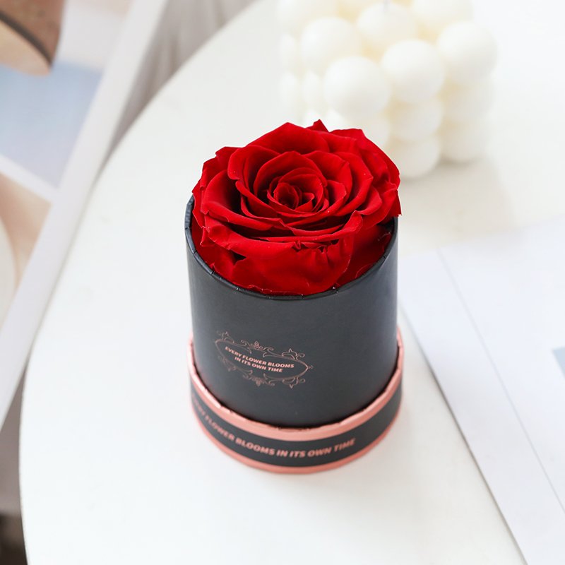 Wholesale flower bx luxury customized eternal forever preserved rose in gift box for wedding home decor