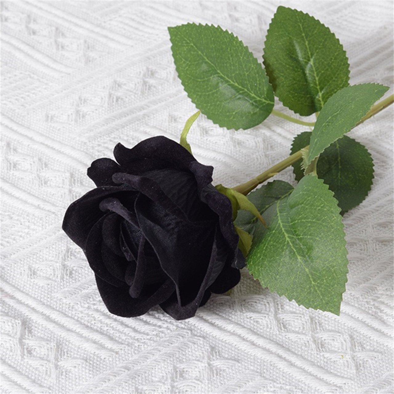 YX Valentine's Day Single Flannel Artificial Red Rose Preserved Flower Plant Wedding Car Flower Arrangement Rose Outfit