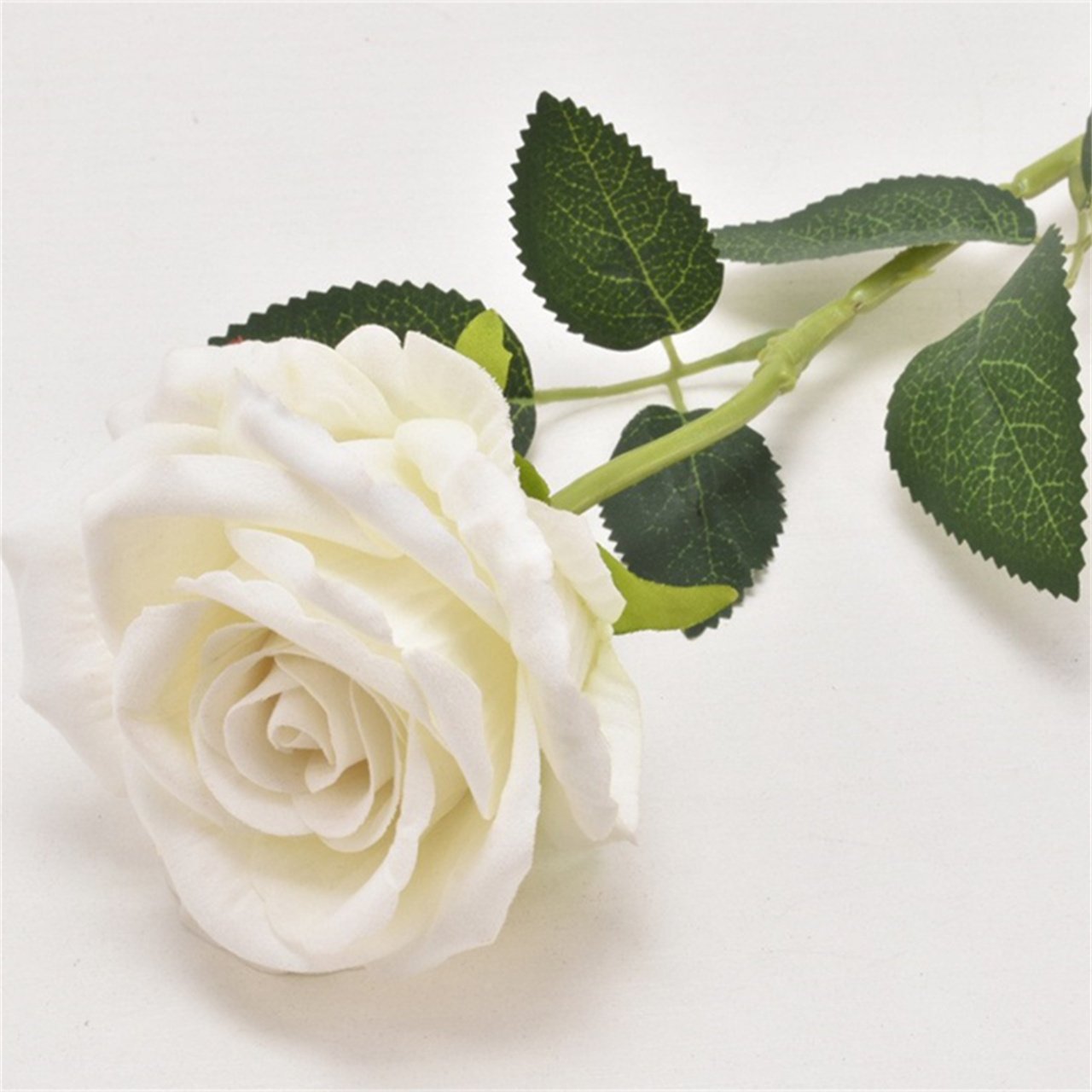 YX Valentine's Day Single Flannel Artificial Red Rose Preserved Flower Plant Wedding Car Flower Arrangement Rose Outfit