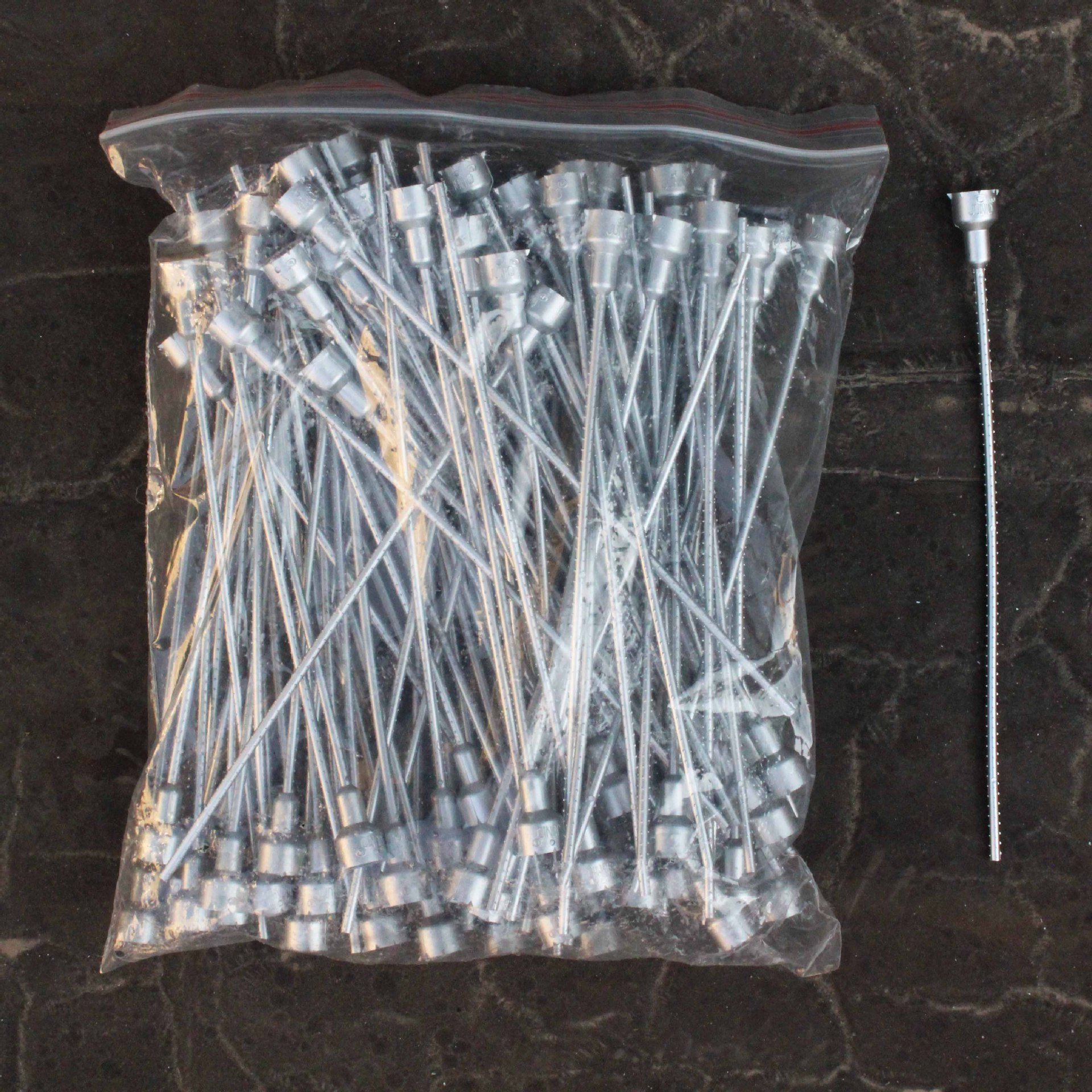 Yunnan Wholesale Artificial Flowers Plastic Stem Artificial Rose Stems For Floral Arrangement