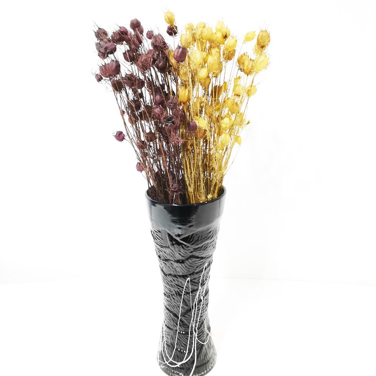 SumFlora Kunming factory Wholesale beautiful yellow Wedding table decoration real flower in stage preserved flower nigella