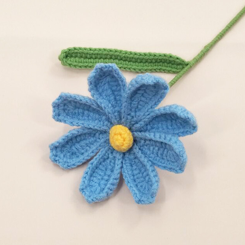 Graduation Season Gift Knitted Flower Bouquet Galsang Flower Artificial Wool Yarn Flowers Crochet Flowers