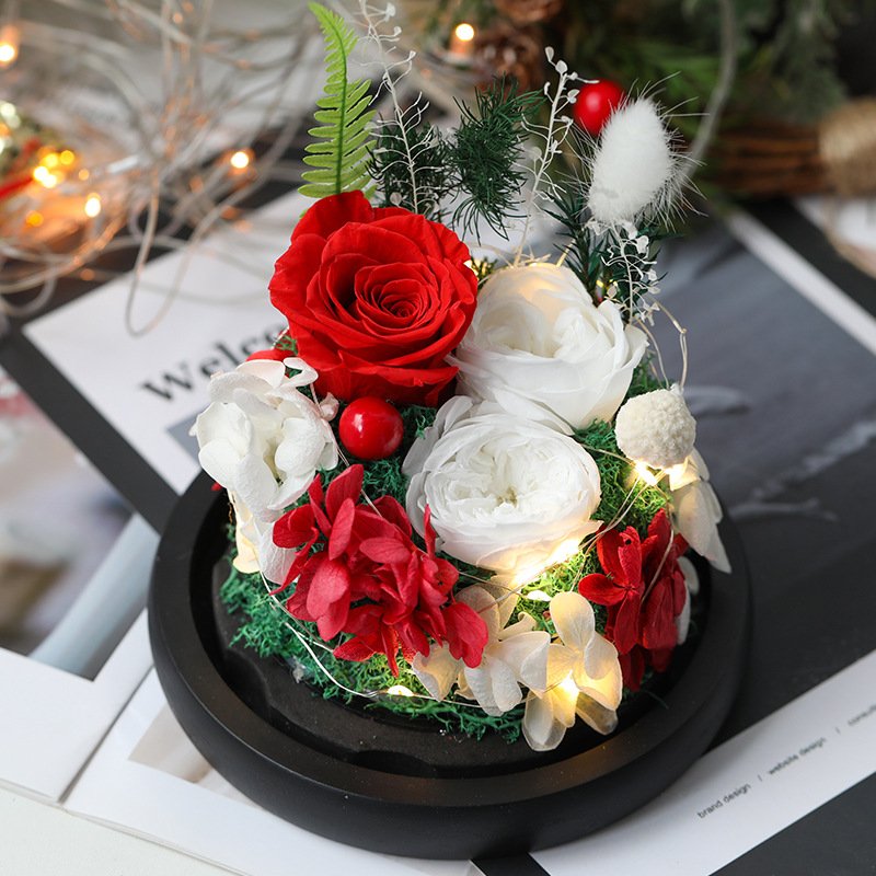 Factory Directly Supply 2024 New Released Eternal Rose Preserved Flower In Glass Dome for Christmas Gift