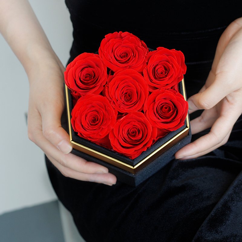 ODM/OEM customizable Mother's Day Gift Long Life Lasting Real Natural Forever Eternal Preserved Rose With exquisite gift box