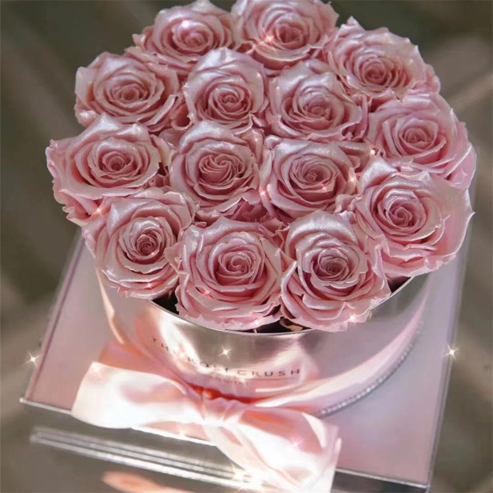 Wholesale Customized high quality natural forever roses eternal roses boxes preserved rose in round box flower