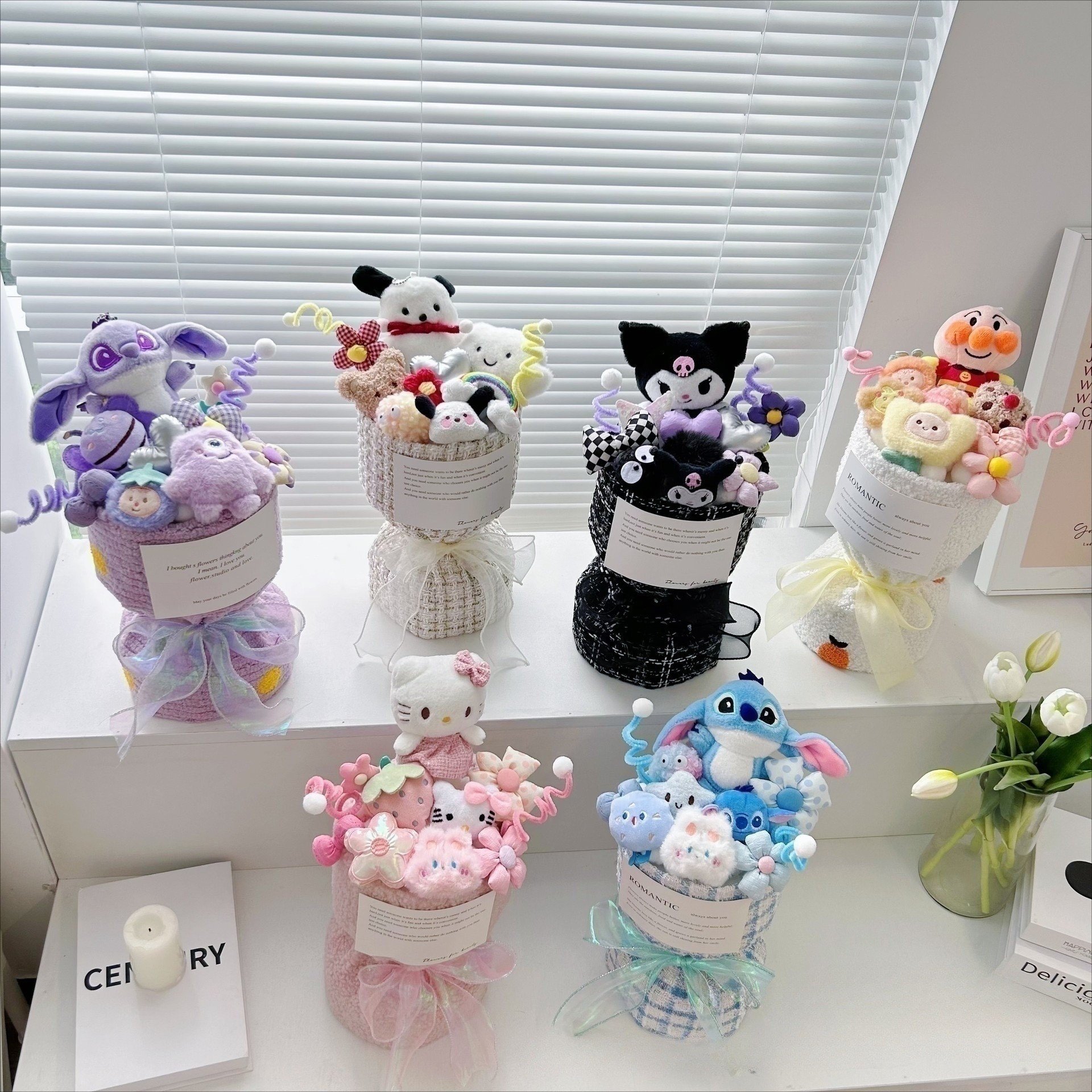 Wholesale New Kawaii Sanrios Flowers Bouquet Plush Keychain Anime Doll Kuromi Cinnamon Pendant Mini Claw Machine Toys