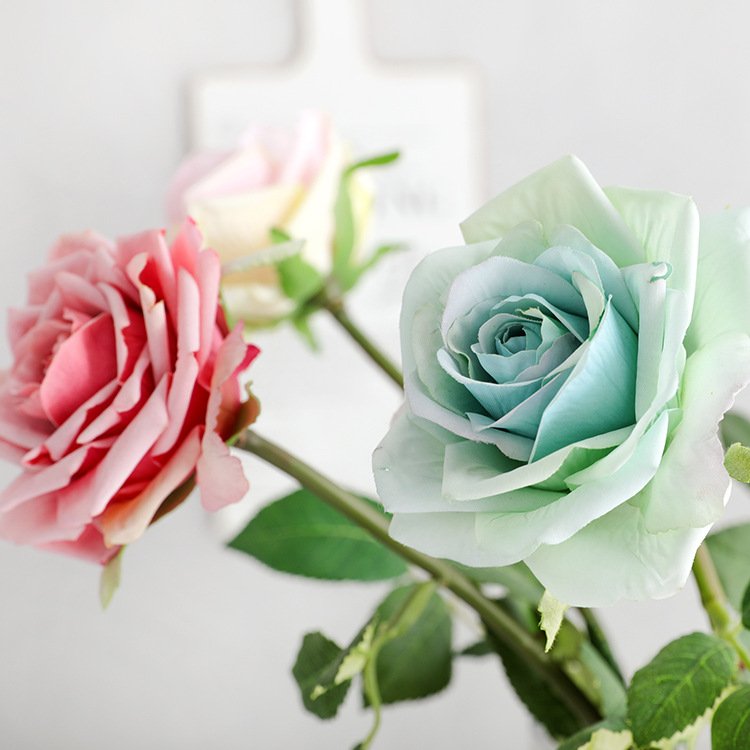 Classic wholesale single branch romantic rose Artificial Flowers For Home Decoration