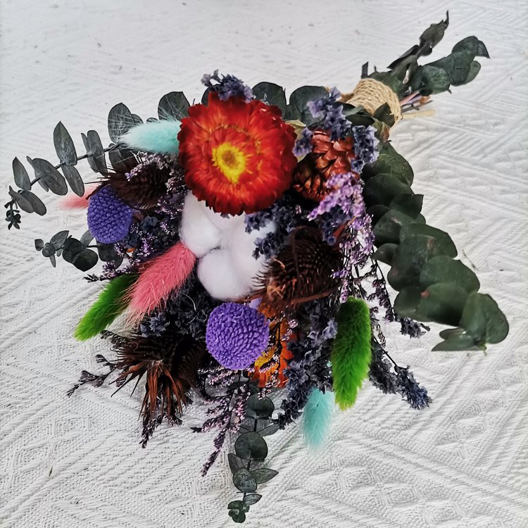 2024 Valentine's Day gift Artificial Flower Bouquet preserved rainbow eucalyptus flower for Mother's Day creative gift