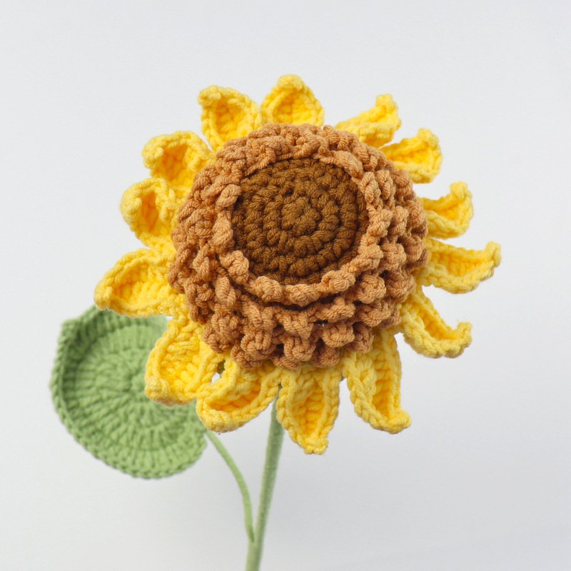 Hot sale Festival Gift hand-knitting preserved crochet wool bouquet decorative finished product Handmade Crochet Sunflower