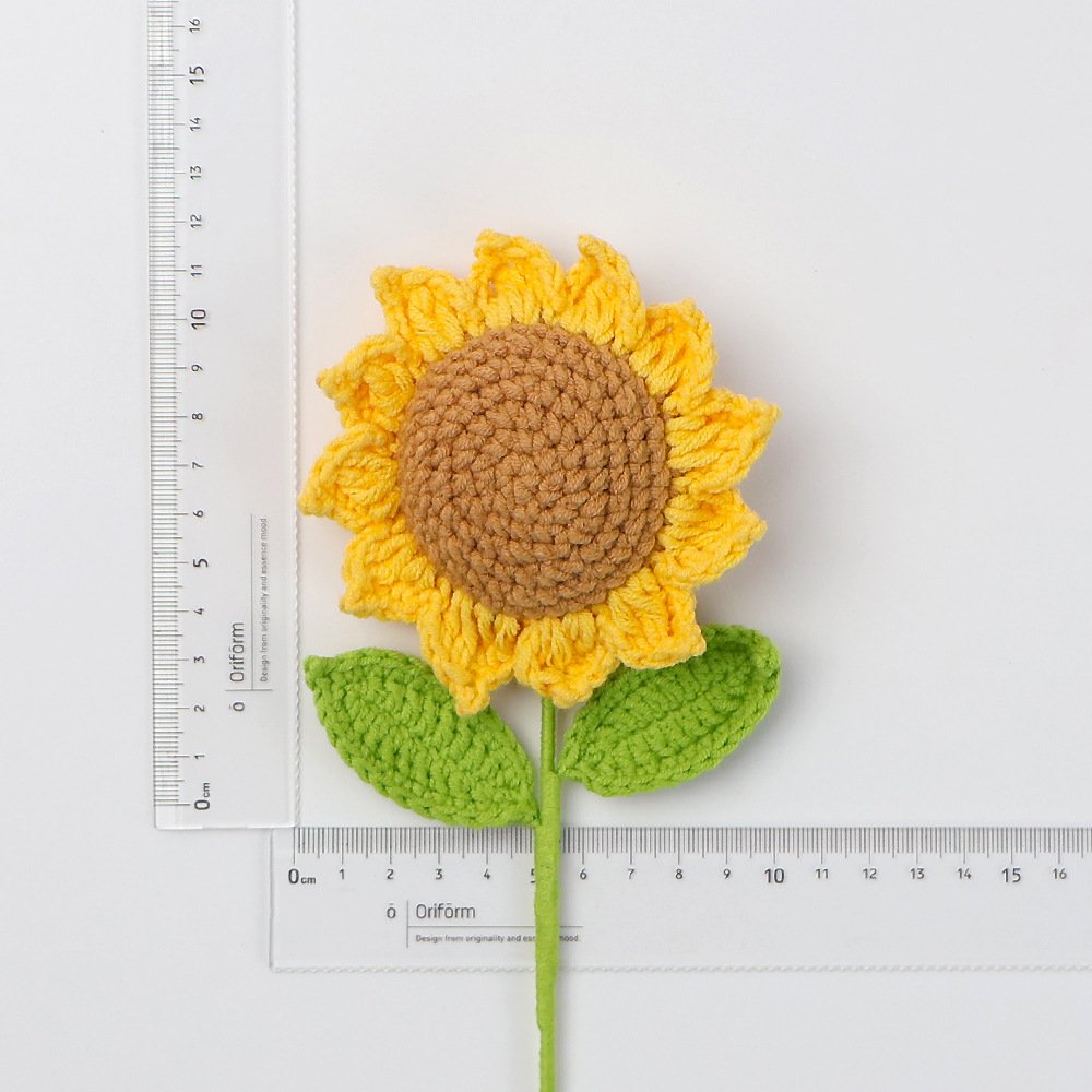 Hot sale Festival Gift hand-knitting preserved crochet wool bouquet decorative finished product Handmade Crochet Sunflower
