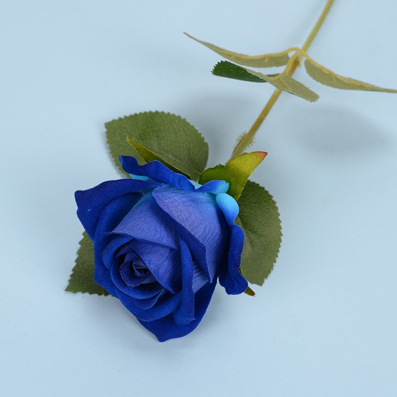 Romantic and elegant soapy flower bouquet looks authentic as a faux flower for a Valentine's Day gift party decoration